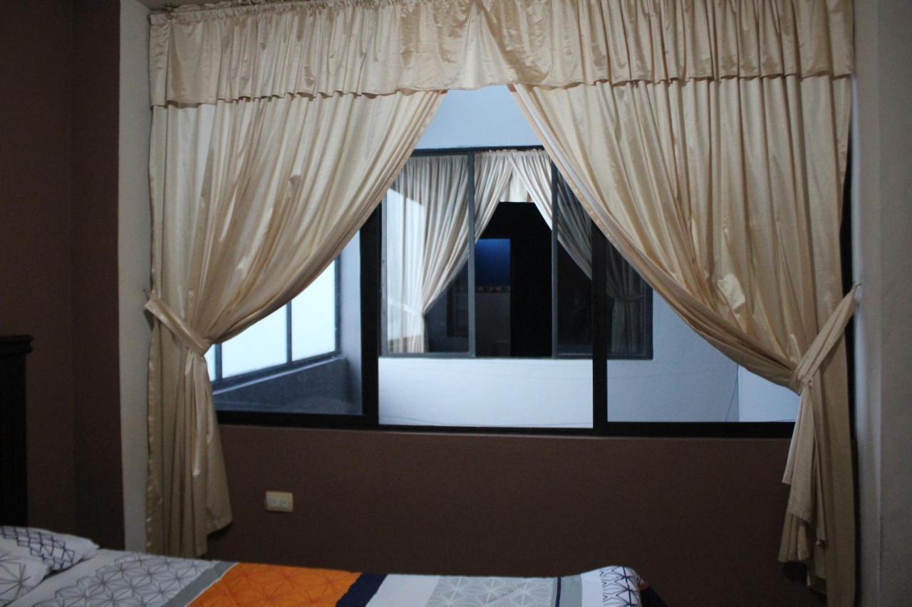 Quédate Aquí Macas Exterior foto