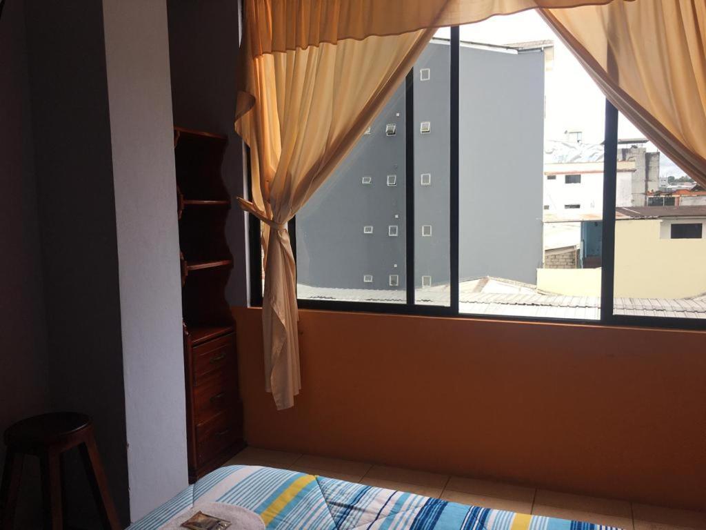 Quédate Aquí Macas Exterior foto