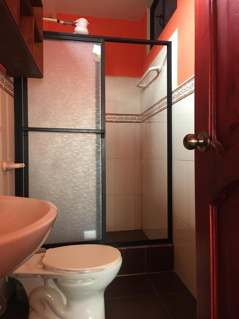 Quédate Aquí Macas Exterior foto